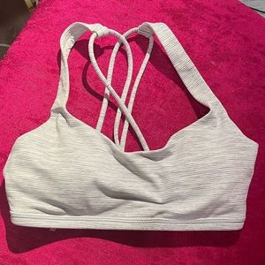 Lululemon “Free To Be” Sports Bra Size 2